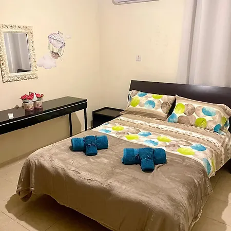 Charming Penthouse With Ocean Views And Private Parking 4*