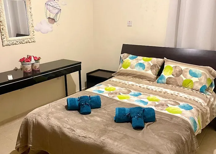 Charming Penthouse With Ocean Views And Private Parking 4*